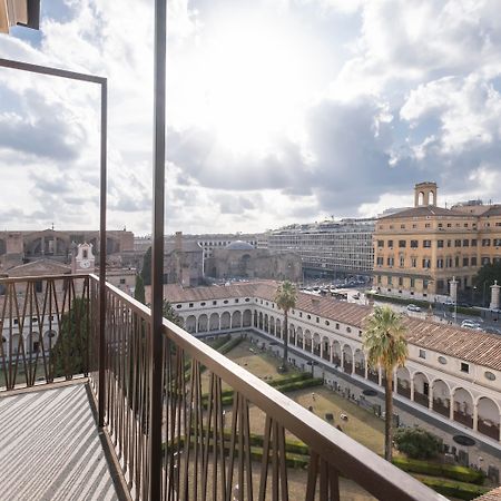 Camplus Hotel Roma Centro Esterno foto